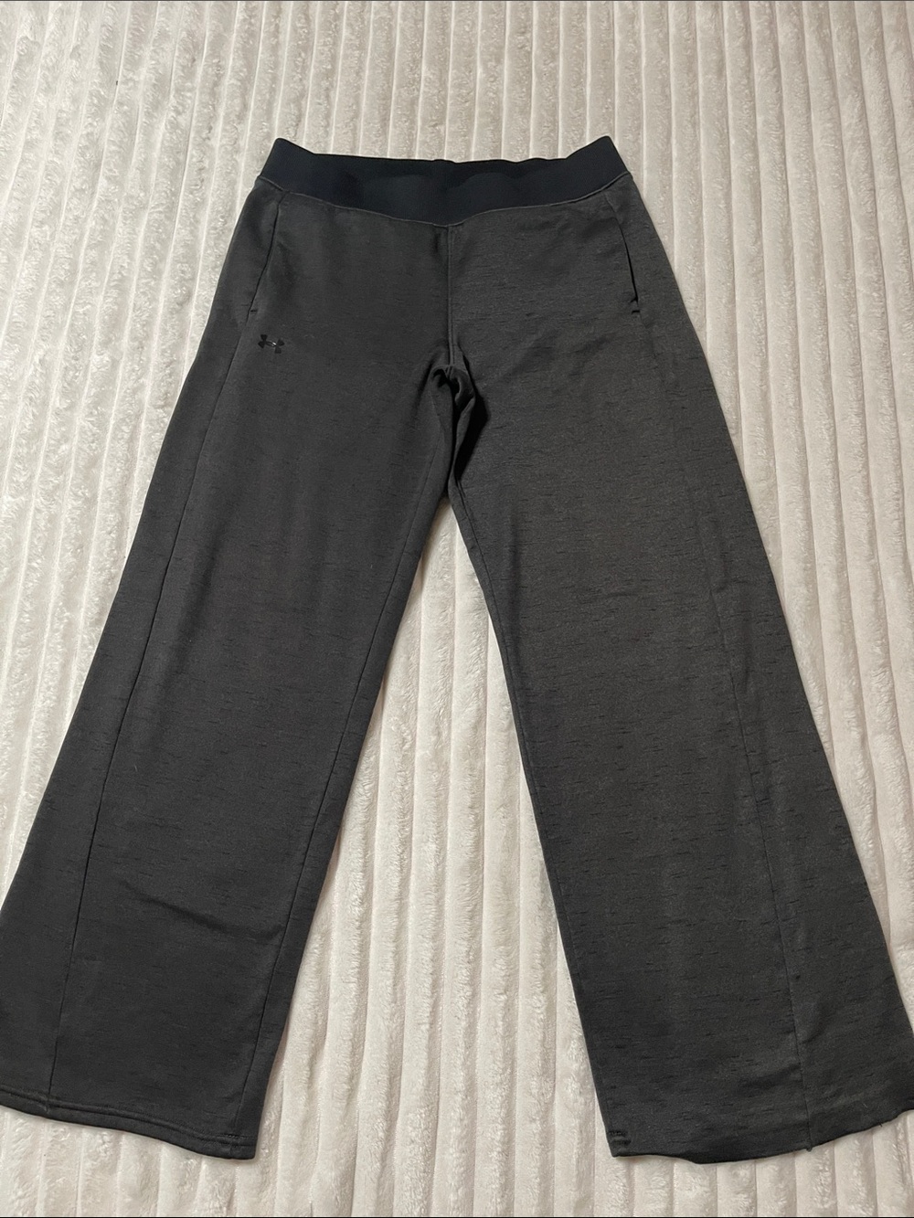 Under Armour Wide-Leg Lounge Pants | Size Medium